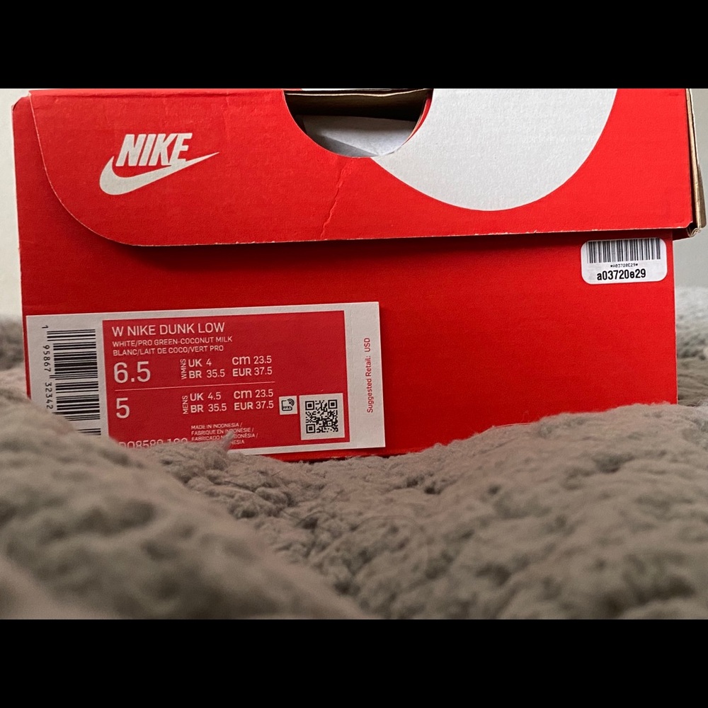 Vintage Green Nike Dunk Lows - Picture 2 of 4
